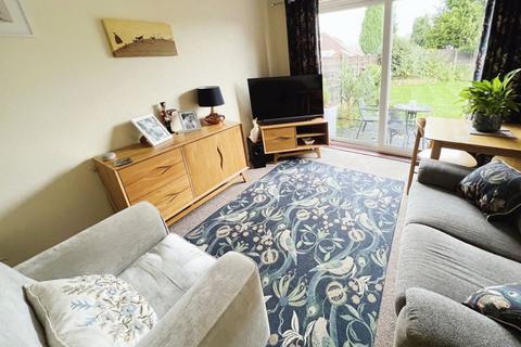 3 bedroom semi-detached house for sale - Radcliffe Road, Bolton