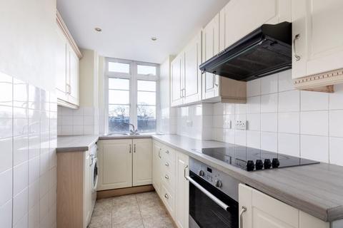 1 bedroom flat to rent, Du Cane Court Balham High Road, London SW17 7JL