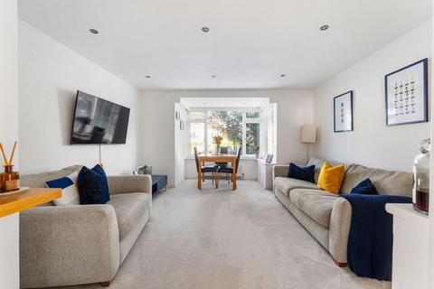 2 bedroom ground floor flat for sale - Grange Road, Sutton