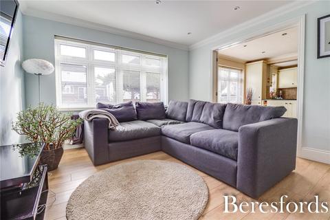 11 The Chase, Ingrave, Brentwood, CM13 3QT