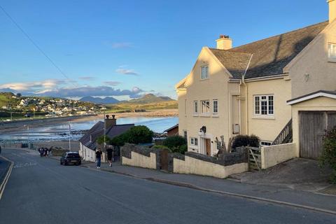 3 bedroom apartment for sale, Lon Felin, Criccieth, Gwynedd, LL52