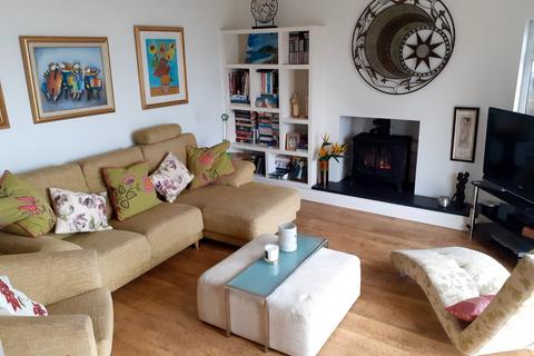 undefined, Lon Felin, Criccieth, Gwynedd, LL52