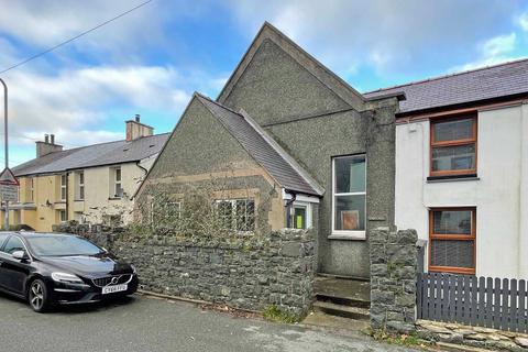 Property for sale, Carmel, Caernarfon, Gwynedd, LL54
