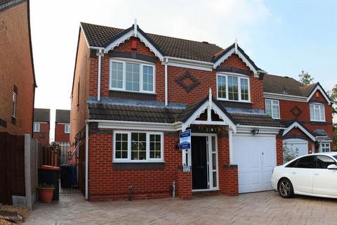 4 bedroom detached house to rent - Andreas Drive, Muxton, Telford