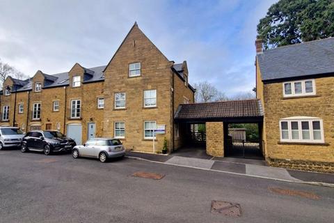 5 bedroom townhouse for sale, 8 Brocks Mount, Stoke-Sub-Hamdon