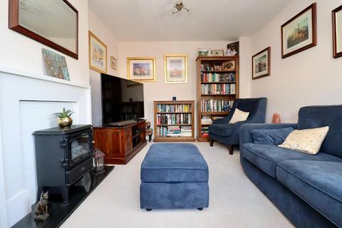 2 bedroom terraced house for sale - Knoll Court, High Street, St Margaret's at Cliffe, Dover, Kent, CT15 6FT