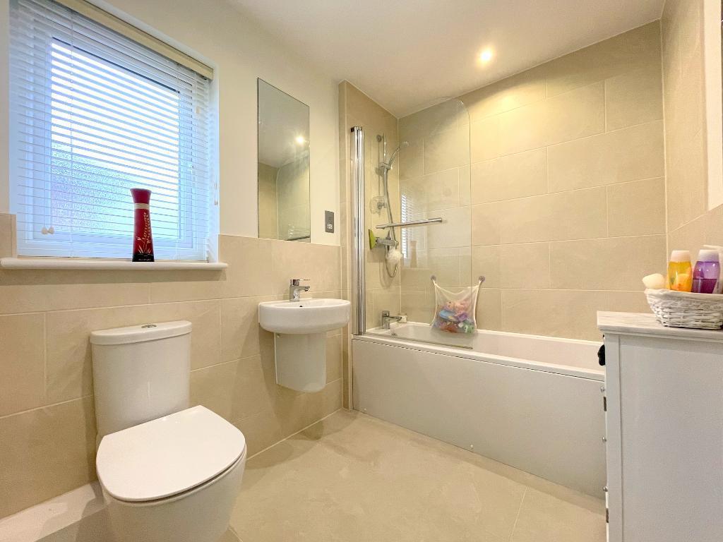 Family bathroom