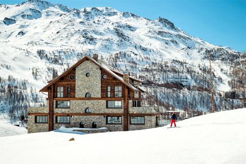 7 bedroom house, Cervinia, Italy