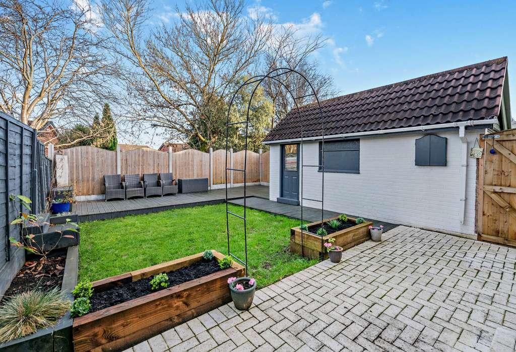 Clayton Place, Altofts, West Yorkshire 3 bed detached house £269,995