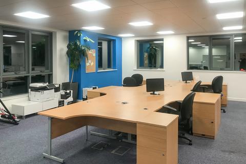 Office to rent - Kelvin Drive, Milton Keynes MK5