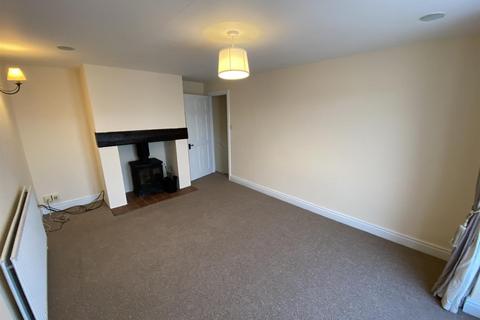 4 bedroom detached house to rent - Helshaw Lodge, Warrant Road, Stoke Heath, Market Drayton, TF9 2JP