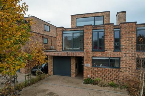 5 bedroom townhouse for sale, St. Marys Road, Stratford-Upon-Avon