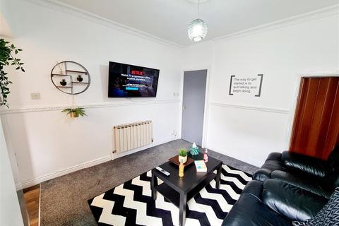 3 bedroom private hall to rent - Ridge Street, Lancaster LA1