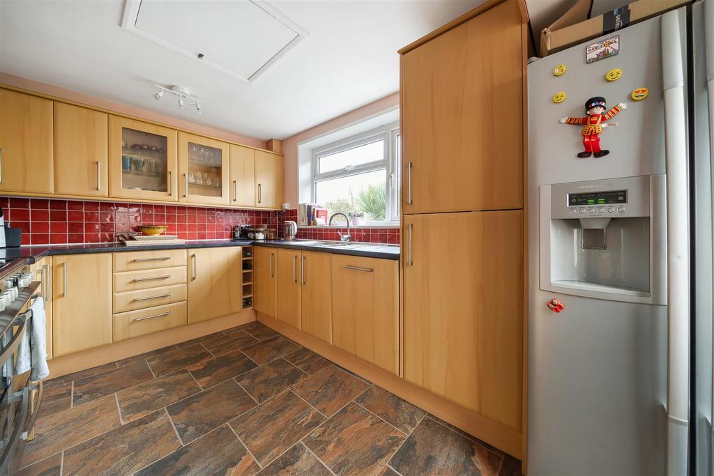 Marsh Green, Exeter 3 bed bungalow for sale £575,000