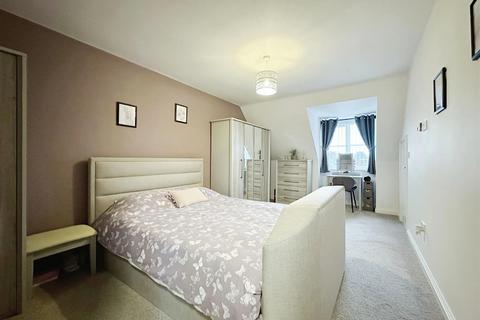 11 Buttermere Close, Hull, HU4 6DG