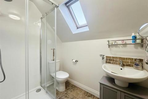 11 Buttermere Close, Hull, HU4 6DG
