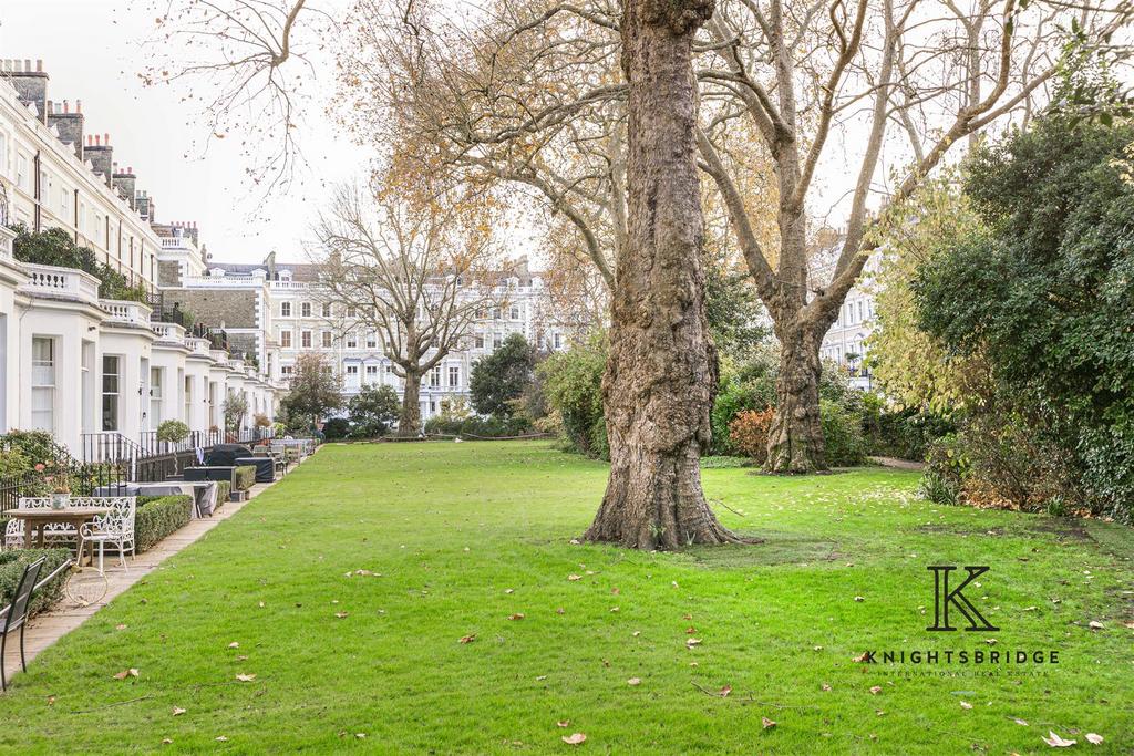 Onslow Gardens