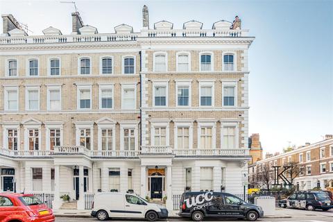 49 Onslow Gardens, London SW7