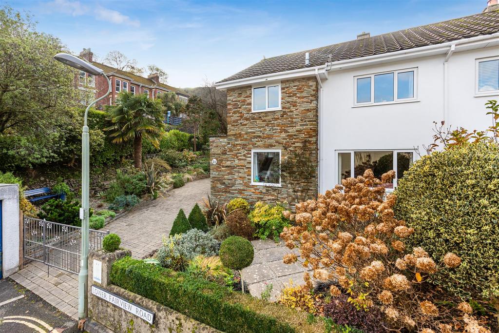 Lower Fairview Road, Dartmouth 3 bed semidetached house for sale £