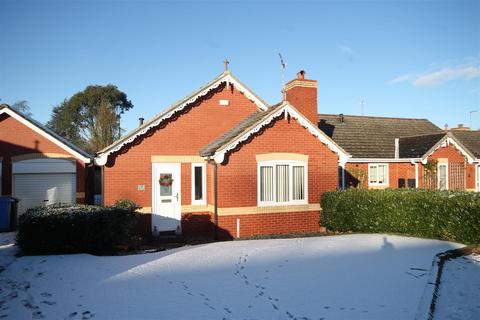 2 bedroom semi-detached bungalow for sale - Old Station Court, Darras Hall, Ponteland, Newcastle Upon Tyne, Northumberland