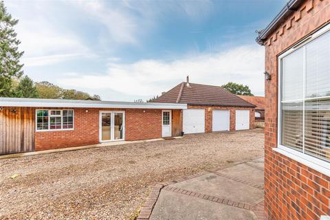 5 bedroom detached house for sale, Messingham Road, Scotter, Gainsborough