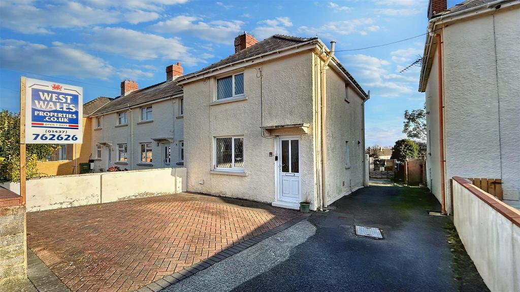 Cromie Avenue, Haverfordwest 3 bed end of terrace house for sale £135,000