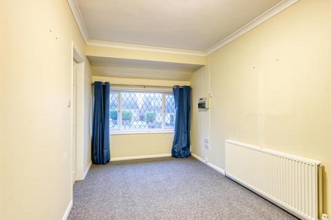 4 Wheatcroft Close, Wingerworth, Chesterfield, S42 6PE
