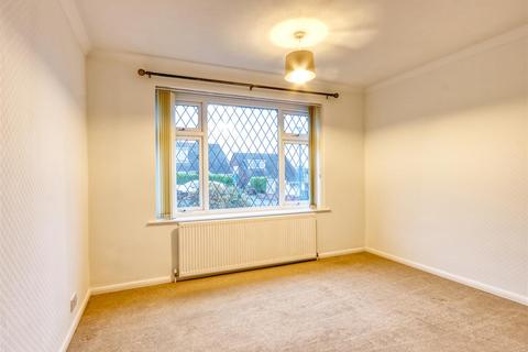 4 Wheatcroft Close, Wingerworth, Chesterfield, S42 6PE