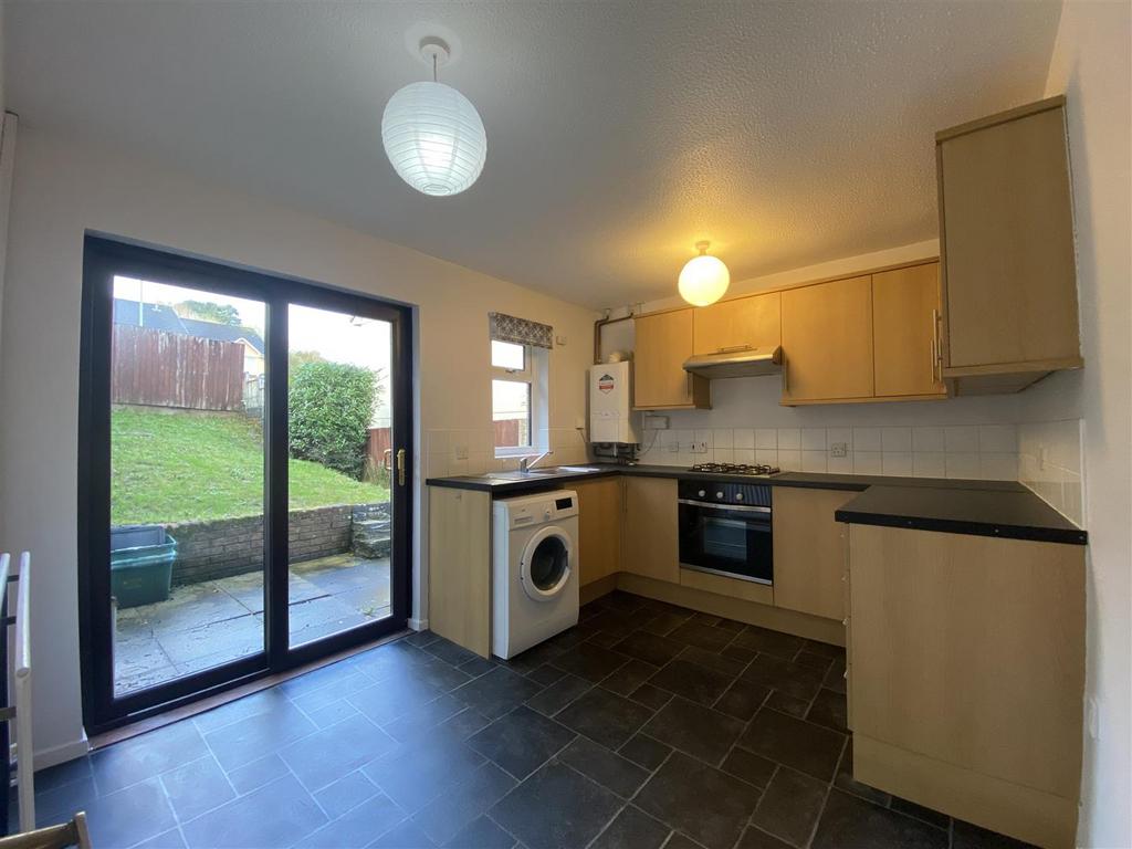 Deacons Green, Tavistock 2 bed terraced house for sale £200,000