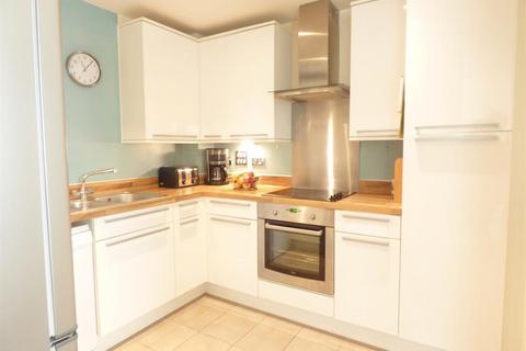 Apartment 401, Jantzen House Ealing Road, Brentford, TW8 0GF
