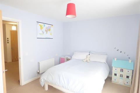 Apartment 401, Jantzen House Ealing Road, Brentford, TW8 0GF