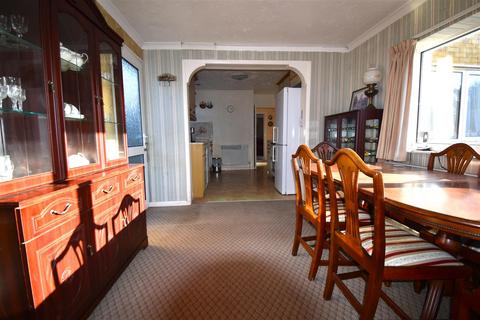 12 Broad Green, Cranfield, Bedford, MK43 0JQ