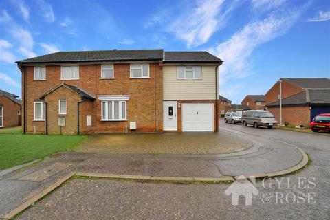 4 bedroom semi-detached house for sale, Ploughmans Headland, Stanway