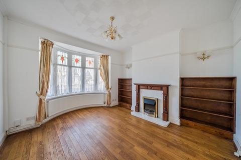 3 bedroom end of terrace house for sale, Queen Victoria Road, Llanelli