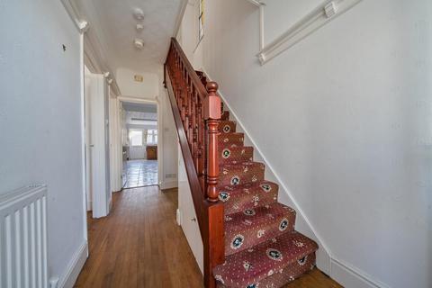 3 bedroom end of terrace house for sale, Queen Victoria Road, Llanelli