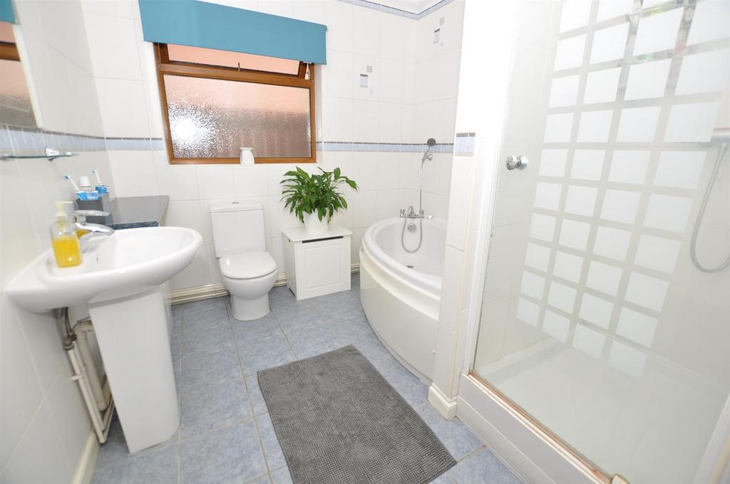 Family bathroom