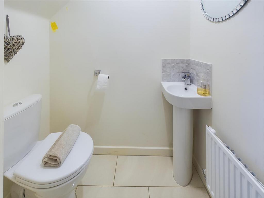 Guest cloakroom