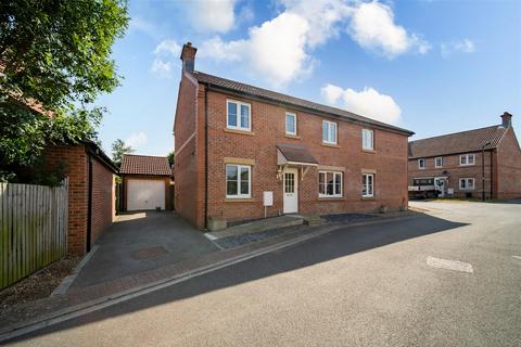 1 Marl Close, Norton, Malton, YO17 8BS