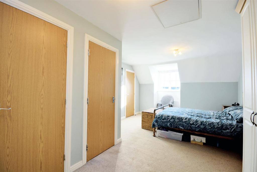 Bedroom 1 2.jpeg