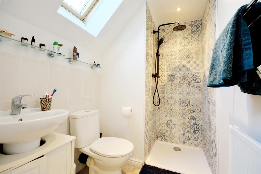 Ensuite.jpeg