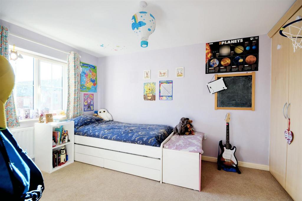 Bedroom 2 1.jpeg