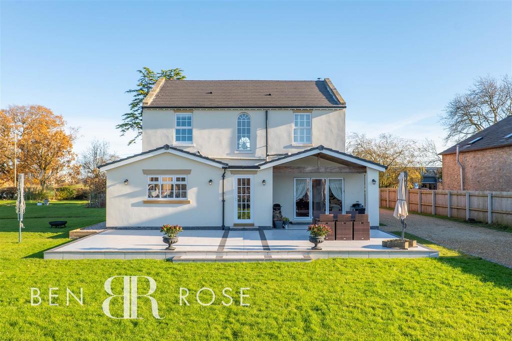 Garstang Road, Barton, Preston 4 bed detached house for sale £900,000