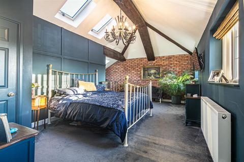 9 Ashfurlong Park, Sheffield, S17 3LD