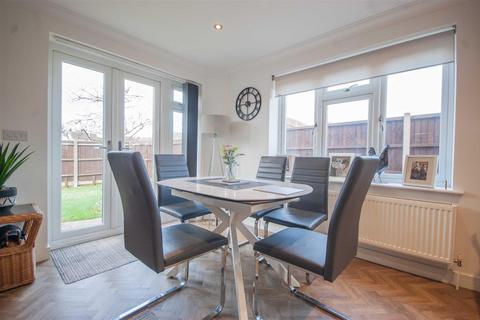 41 Rubens Gate, Chelmsford, CM1 6GW