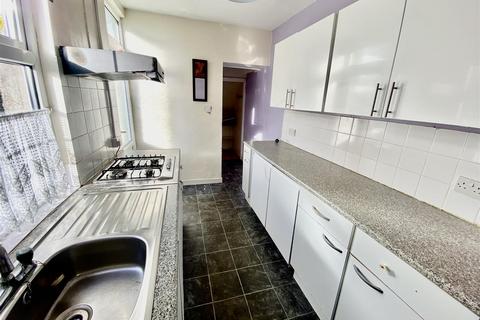 2 bedroom terraced house for sale, Brookfield Terrace, Pwllheli