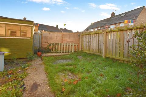 3 bedroom terraced house for sale - Doongarth, Hull