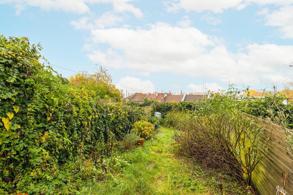 6, Mendip Road-14.jpg