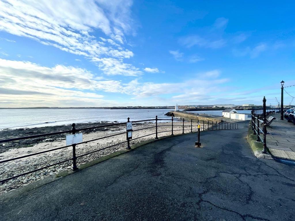 York Place, Headland, Hartlepool 3 bed detached house for sale £200,000