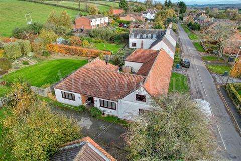 5 bedroom detached house for sale - The Old Barn, Upper Broughton