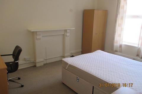 2 bedroom flat to rent - Osborne Road, Southsea